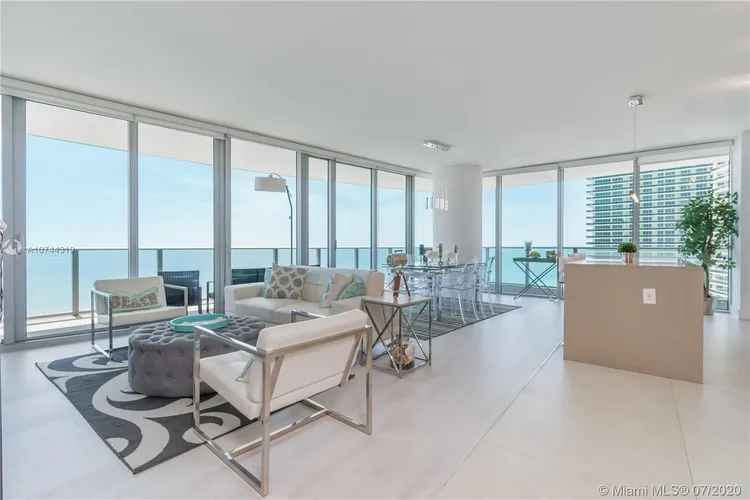 Hyde Resorts & Residences #2701 image #16