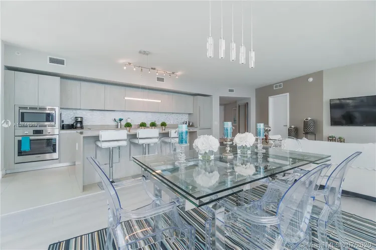 Hyde Resorts & Residences #2701 image #19