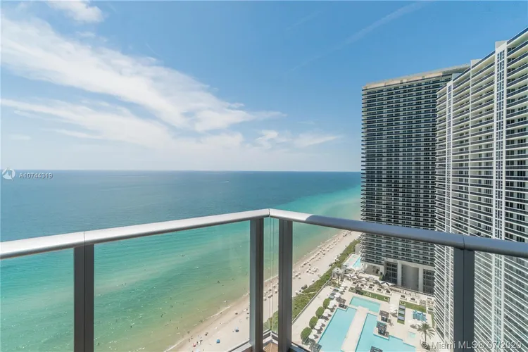 Hyde Resorts & Residences #2701 image #25