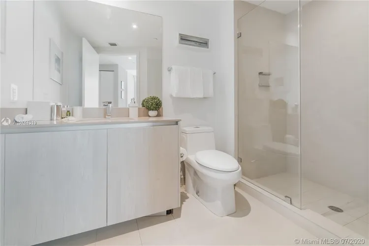 Hyde Resorts & Residences #2701 image #8