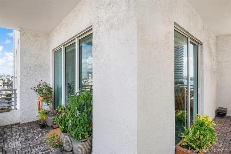 Loft Downtown II #1519 image #14