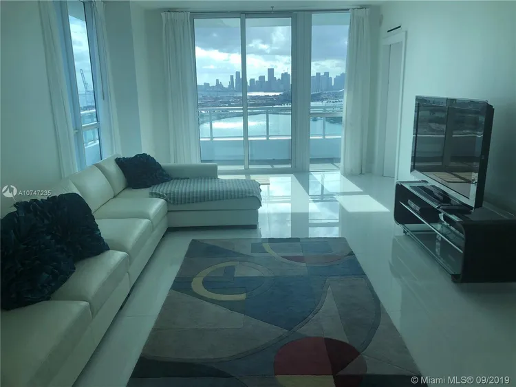 Bentley Bay #2201 image #10