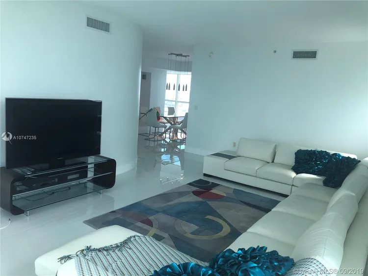 Bentley Bay #2201 image #12