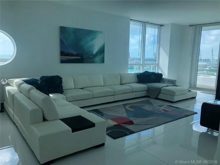 Bentley Bay #2201 image #14