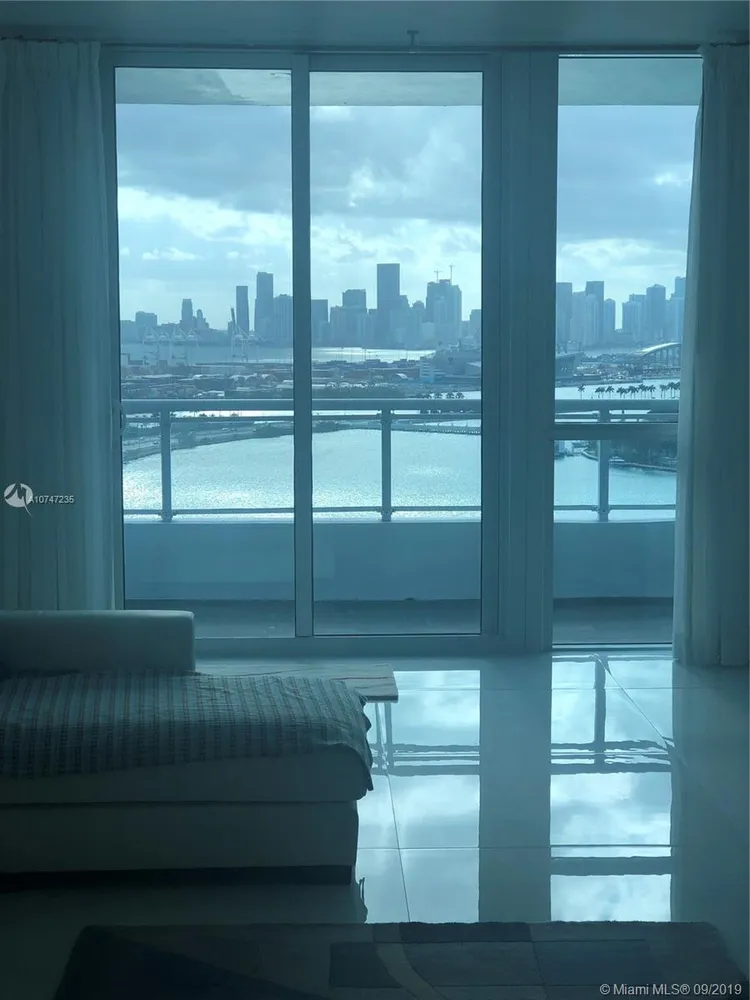 Bentley Bay #2201 image #16