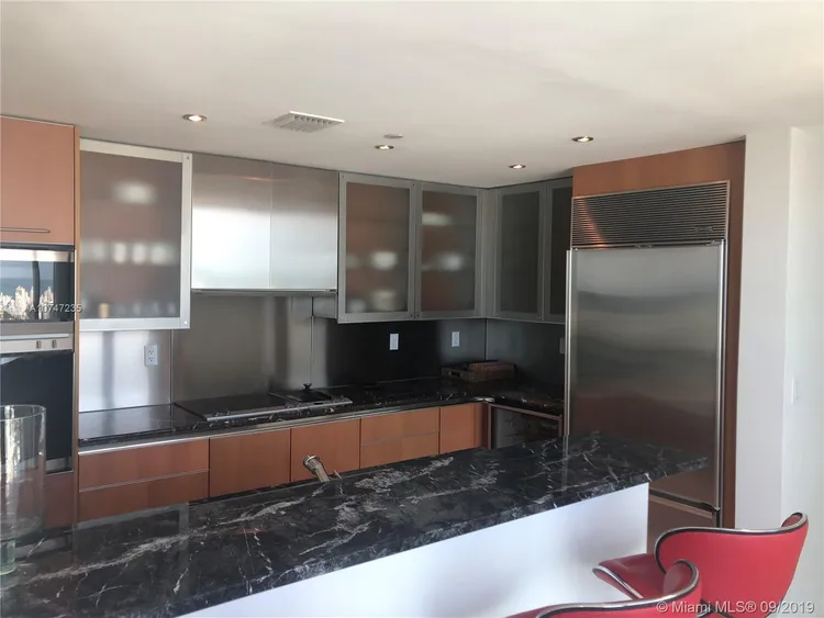 Bentley Bay #2201 image #21