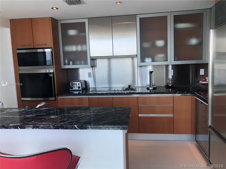 Bentley Bay #2201 image #23