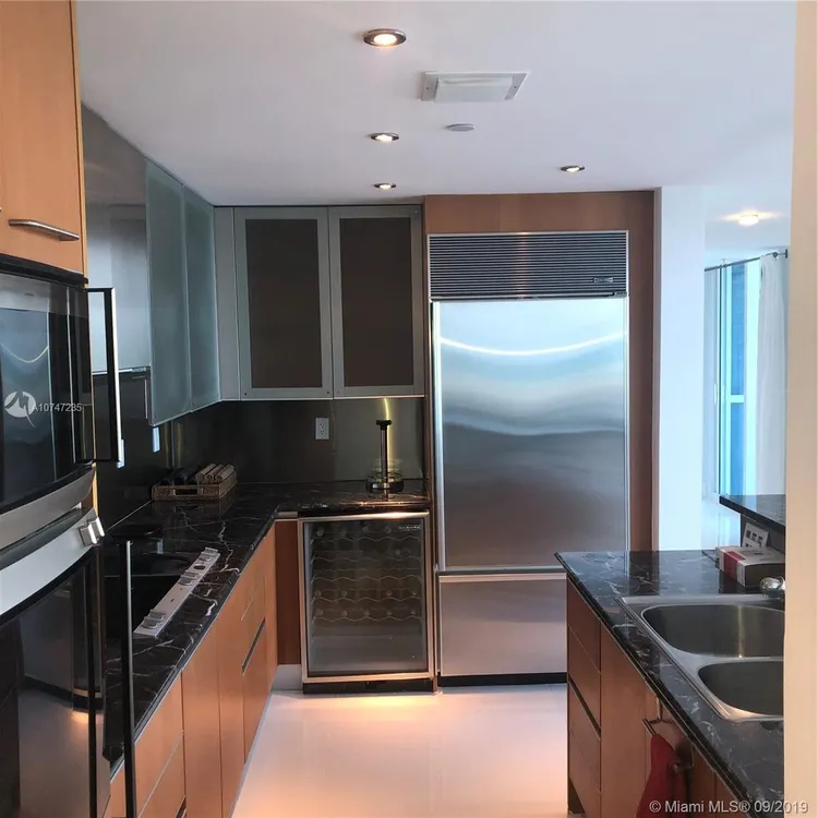 Bentley Bay #2201 image #24