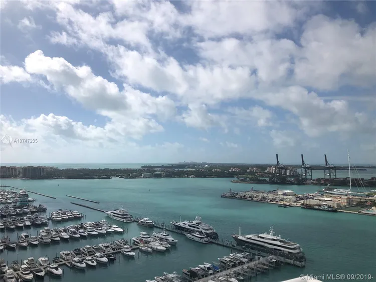 Bentley Bay #2201 image #28