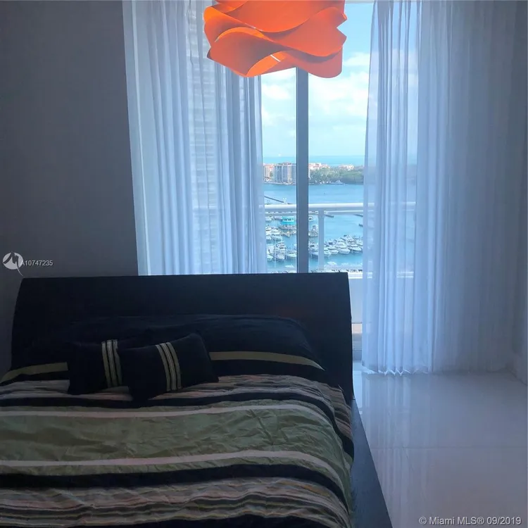 Bentley Bay #2201 image #40