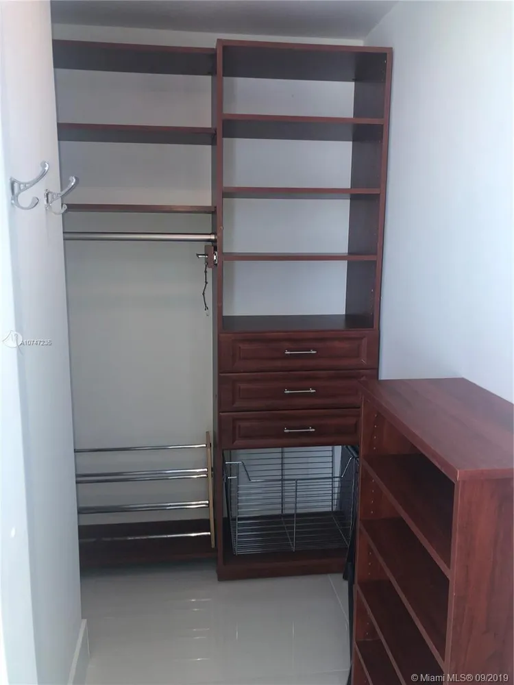 Bentley Bay #2201 image #42