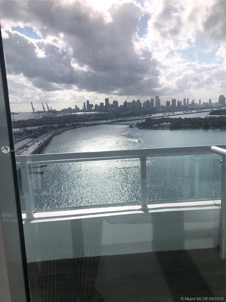 Bentley Bay #2201 image #58