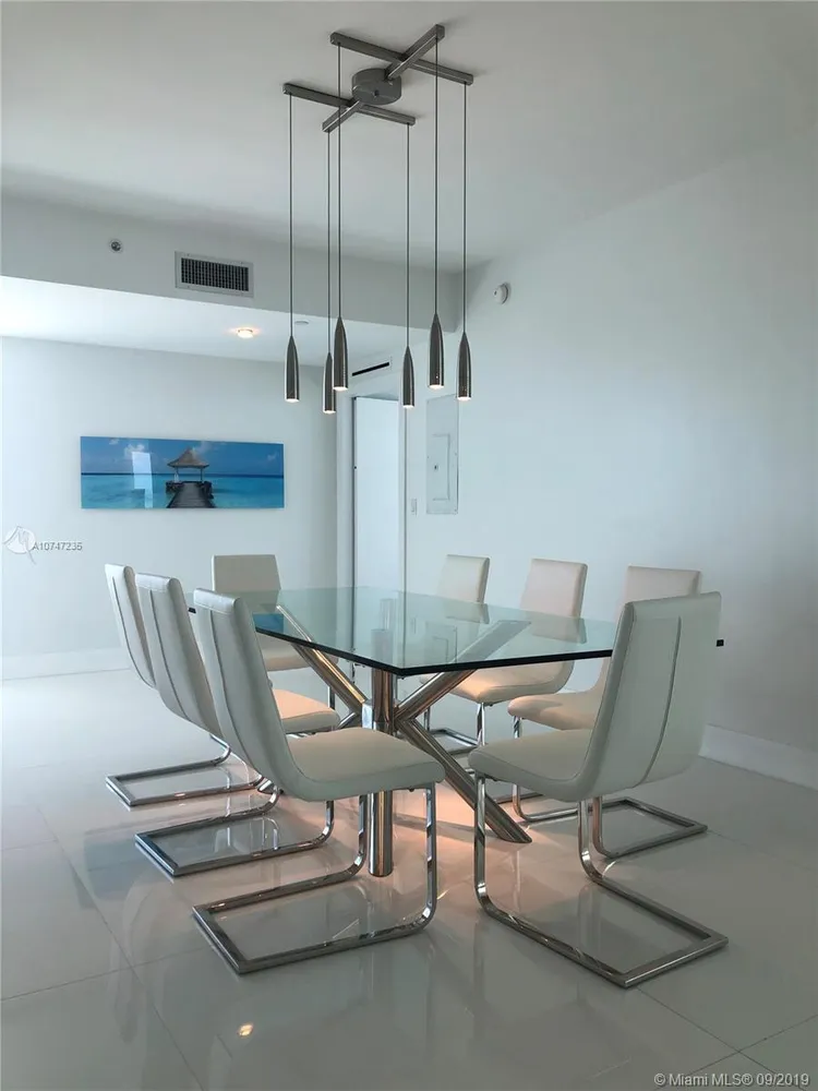 Bentley Bay #2201 image #9