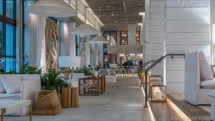 1 Hotel & Homes #931 image #20