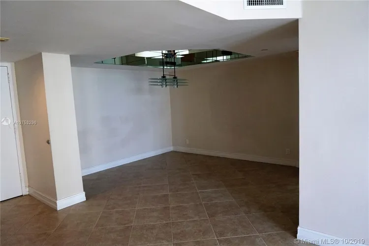 Oceania III #1735 image #11