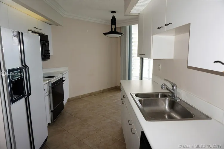 Oceania III #1735 image #14