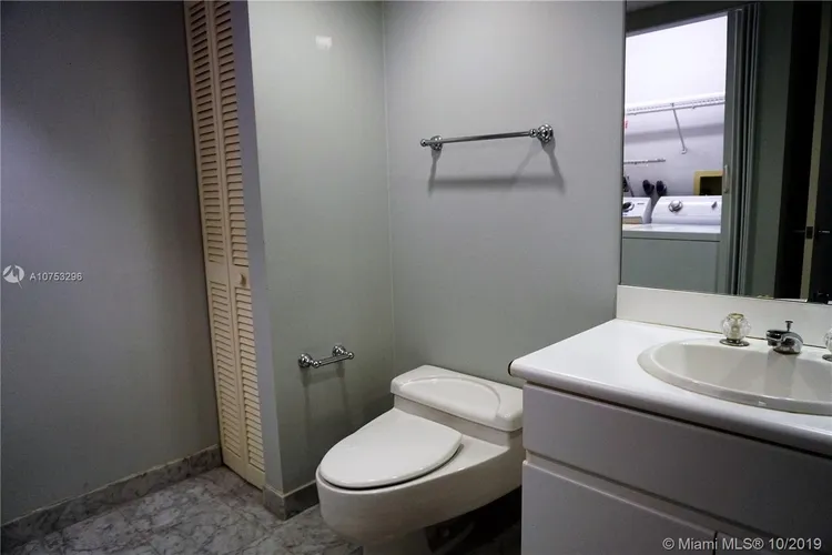 Oceania III #1735 image #23