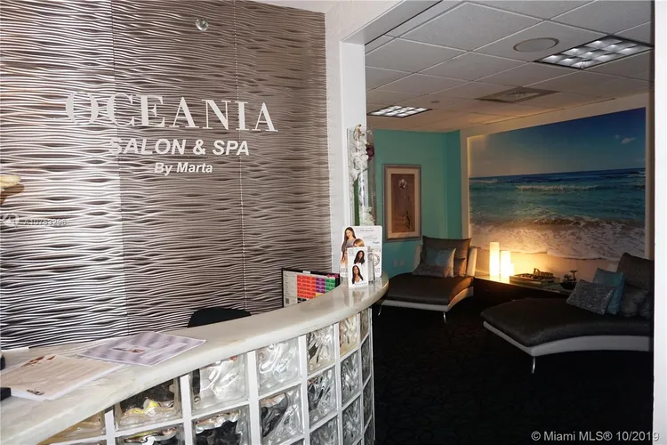 Oceania III #1735 image #32