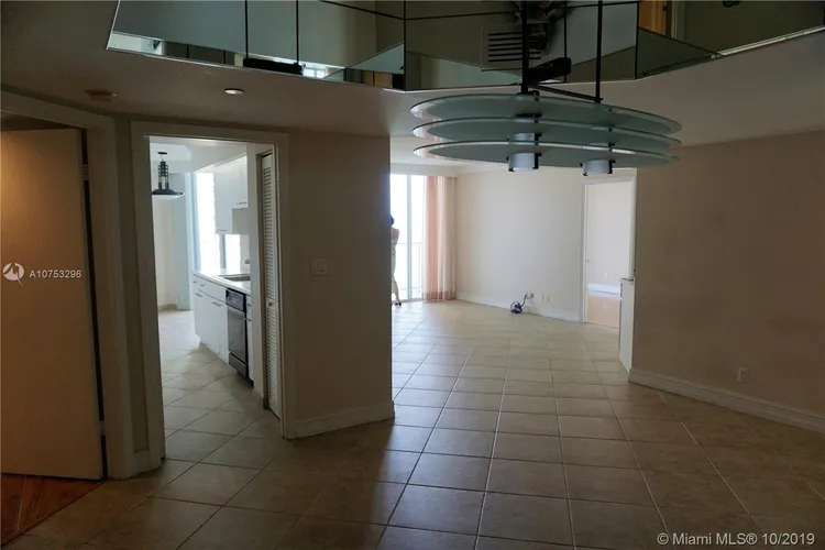 Oceania III #1735 image #8