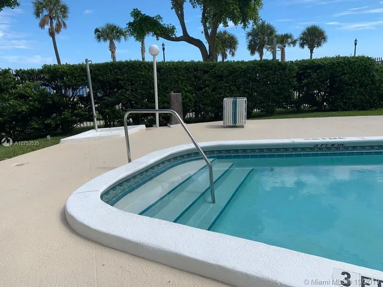 Brickell Bay Tower #1401 image #26