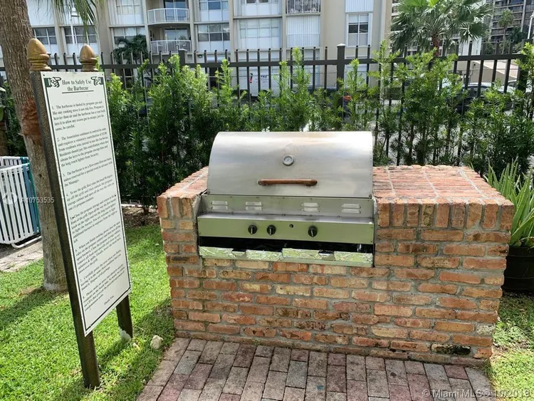 Brickell Bay Tower #1401 image #28