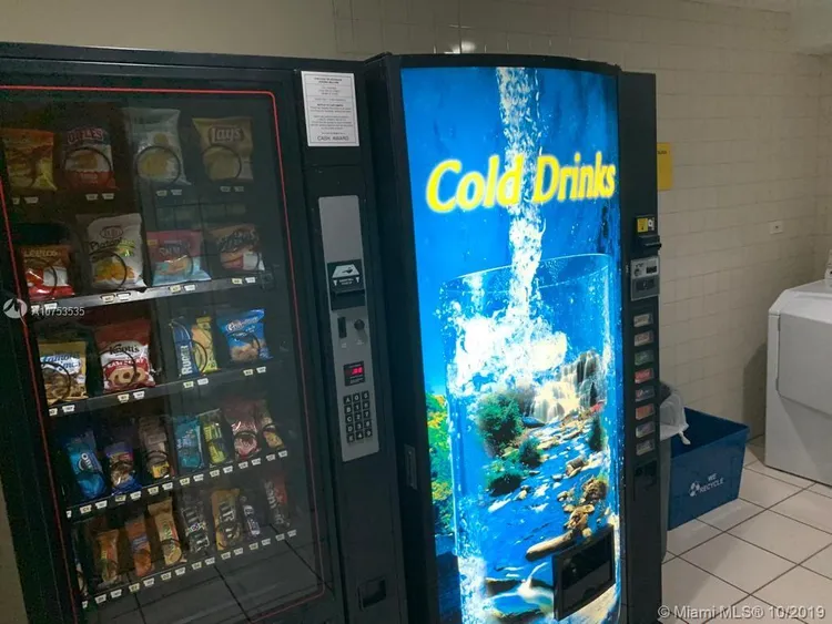 Brickell Bay Tower #1401 image #30