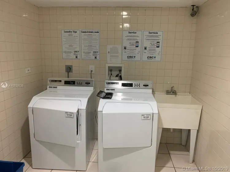 Brickell Bay Tower #1401 image #31