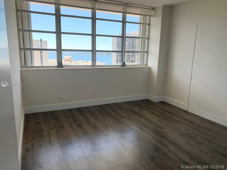 Brickell Bay Tower #1401 image #6