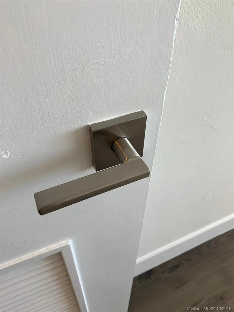 Brickell Bay Tower #1401 image #8