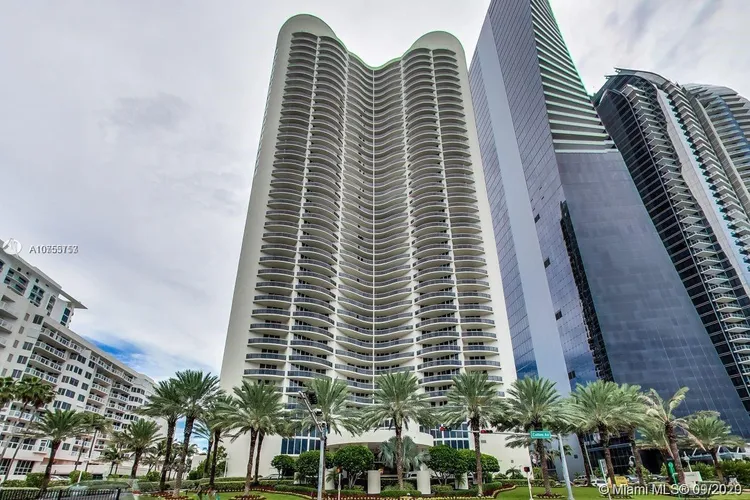 Ocean Four #2402 image #19