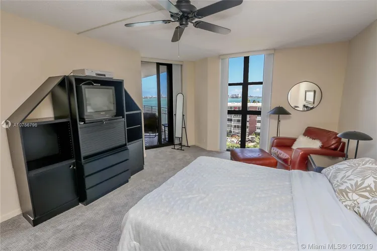 Towers of Quayside Condo #4 #706 image #15