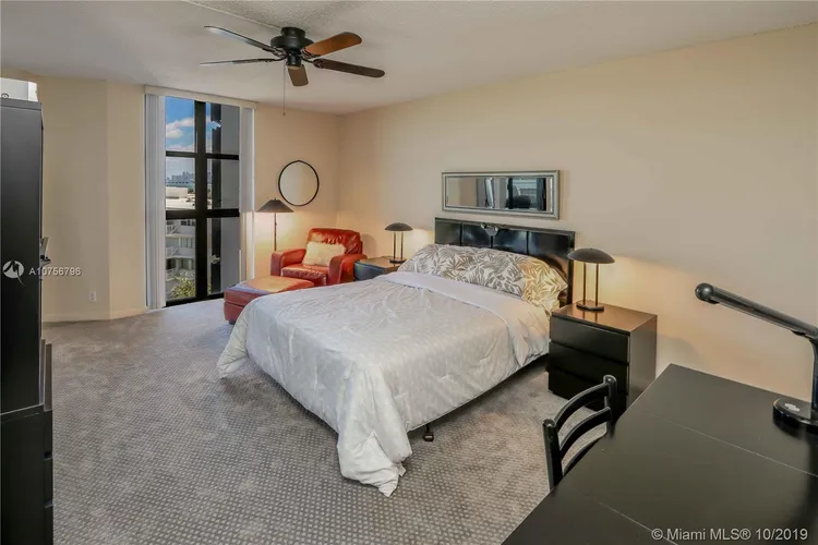 Towers of Quayside Condo #4 #706 image #16