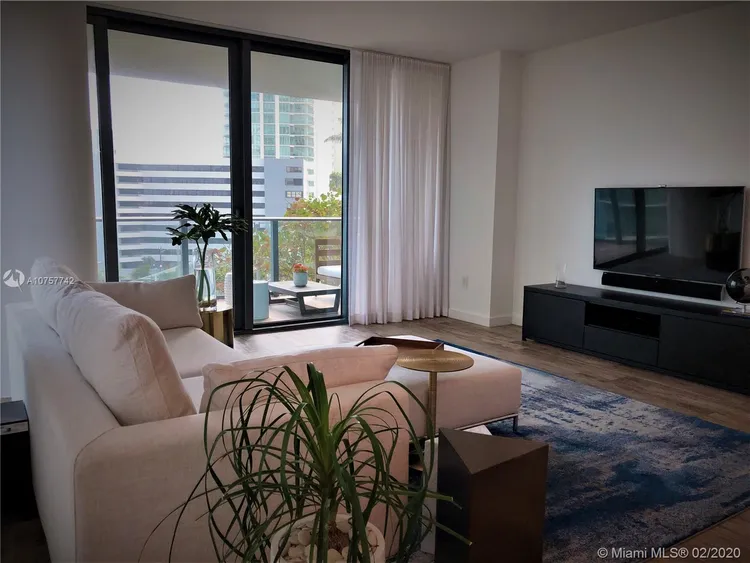 Paraiso Bay #607 image #12