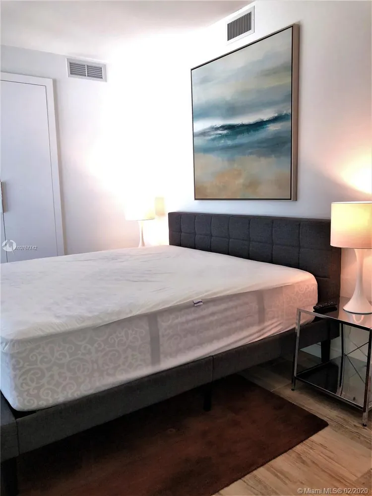 Paraiso Bay #607 image #19