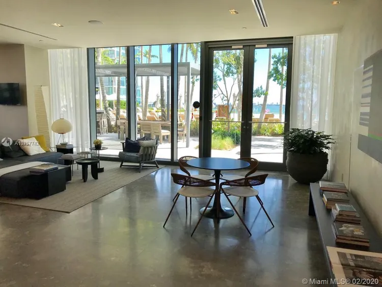 Paraiso Bay #607 image #32