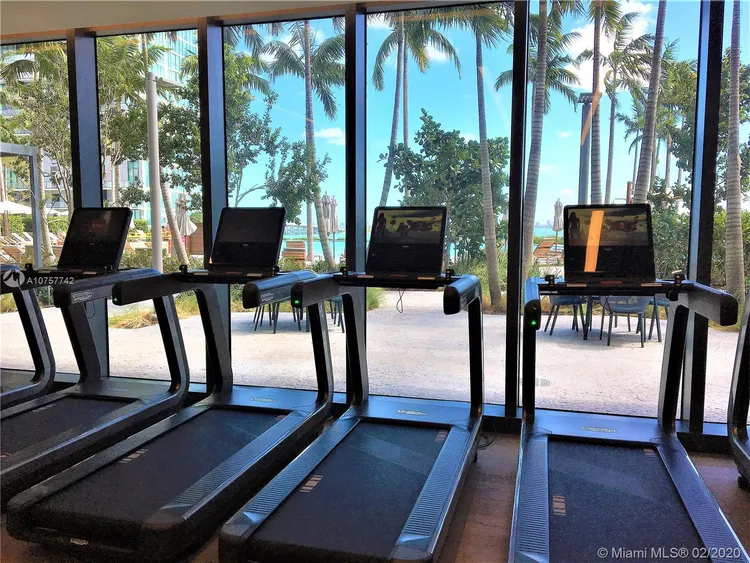 Paraiso Bay #607 image #43