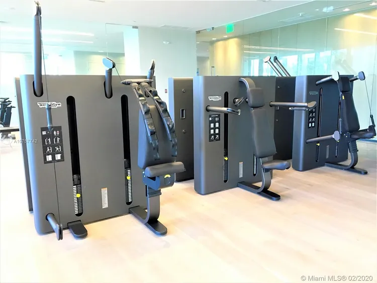 Paraiso Bay #607 image #44