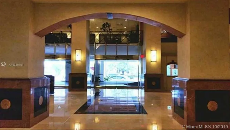 The Venetia #T15 image #20