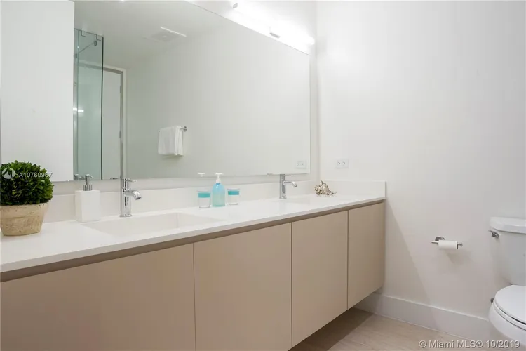 Midtown 4 #PH1 image #20