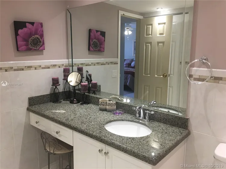 Avant Garde #401 image #11