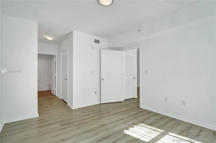 The Waverly at Surfside #324 image #9