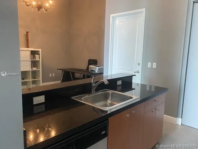 Edgewater Lofts #PH08 image #8