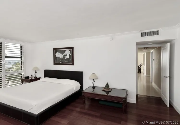 Towers of Key Biscayne #C406 image #15