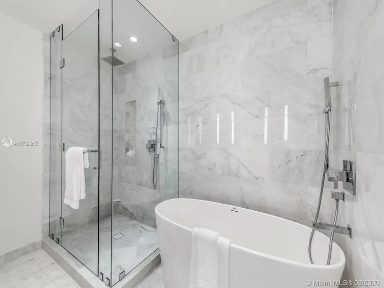 Echo Brickell #3901 image #13