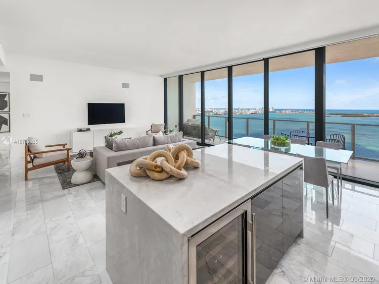 Echo Brickell #3901 image #7