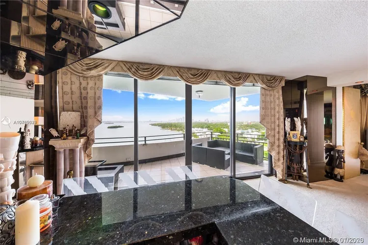 Palm Bay Towers #19W image #11