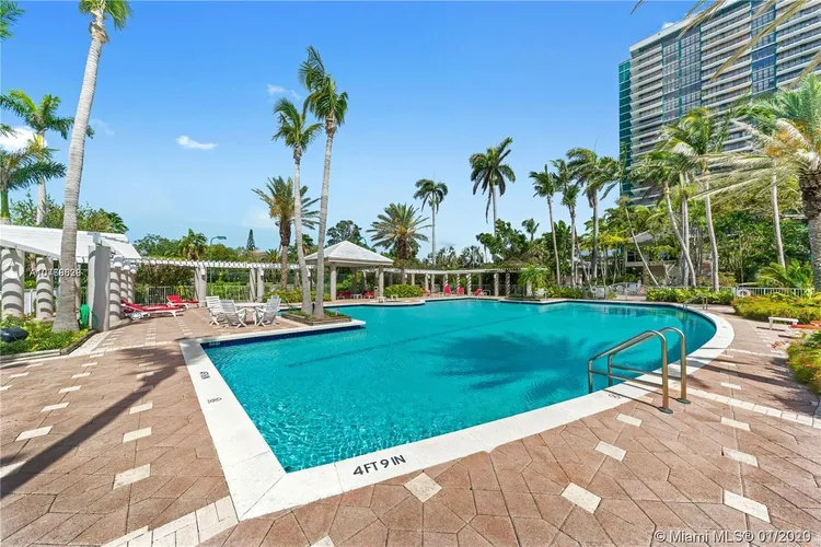 Palm Bay Towers #19W image #19