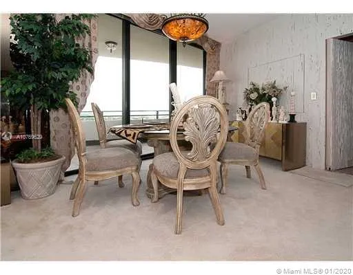 Palm Bay Towers #19W image #36