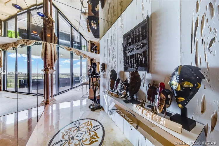 Palm Bay Towers #19W image #37