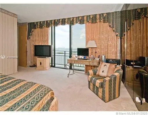 Palm Bay Towers #19W image #44